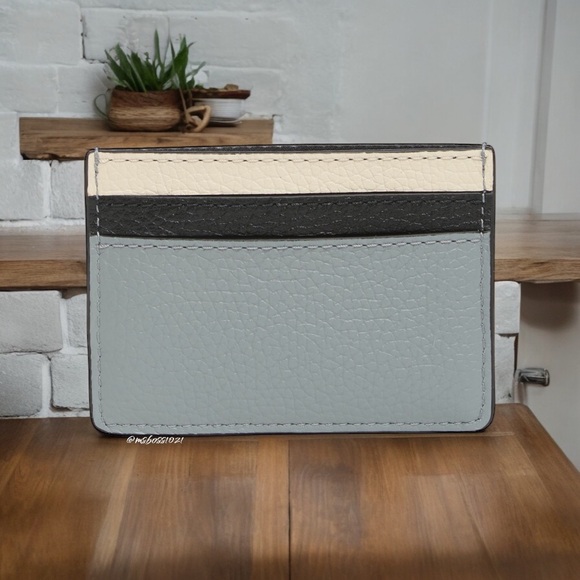 MARC JACOBS Leather Cardholder in Marshmallow Multi NWT